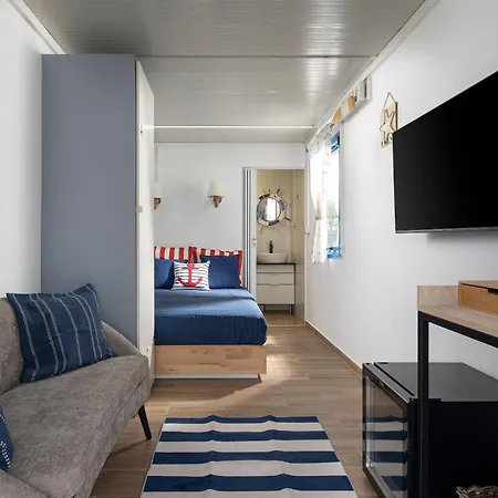 Nautical 3* Торони