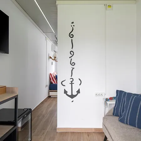 Nautical Апарт-отель Торони